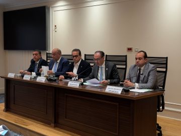 انطلاق اجتماع صحة النواب لمناقشة مستقبل السياحة العلاجية بحضور وزير الصحة صور