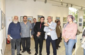 الفنون التشكيلية يطلق معرضي رباعيات الأحلام ومسارات لونية بمتحف محمود مختار