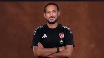 الأهلي يعلن رحيل وليد سليمان عن منصبه في قطاع الناشئين