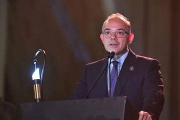 الدكتور محمد فريد: نخطط لإطلاق برامج للوصول المباشر إلى المصانع وتوسيع قاعدة المصدرين في مختلف المحافظات الدكتور محمد فريد: نخطط لإطلاق برامج للوصول المباشر إلى المصانع وتوسيع قاعدة المصدرين في مختلف المحافظات
