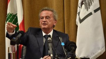الادعاء الفرنسي يوجه اتهامات لبنك سويسري بمساعدة حاكم مصرف لبنان السابق في اختلاس أموال