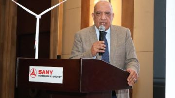 الكهرباء : بدء إنشاء أول مصنع لتوربينات الرياح في مصر الكهرباء : بدء إنشاء أول مصنع لتوربينات الرياح في مصر