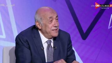 فتحي سند يمازح الجماهير بشأن مواجهة محتملة مع كوريا الجنوبية فتحي سند يمازح الجماهير بشأن مواجهة محتملة مع كوريا الجنوبية