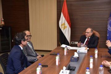 هيئة الدواء المصرية تبحث مع صن فارما توسيع الاستثمارات هيئة الدواء المصرية تبحث مع صن فارما توسيع الاستثمارات