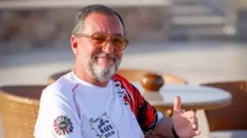 أحمد عبدالوهاب ينعى محمد مرزبان أحمد عبدالوهاب ينعى محمد مرزبان