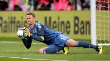نوير يحطم رقما قياسيا مع منتخب ألمانيا بكأس العالم نوير يحطم رقما قياسيا مع منتخب ألمانيا بكأس العالم