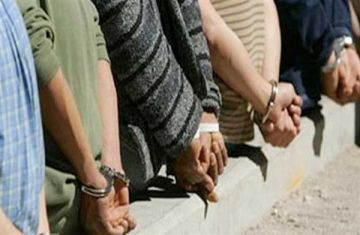 حبس أفراد عصابة جديدة لـ تسول الأطفال في الجيزة حبس أفراد عصابة جديدة لـ تسول الأطفال في الجيزة