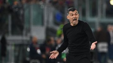 نادي الاتحاد السعودي ينفصل عن المدرب كونسيساو نادي الاتحاد السعودي ينفصل عن المدرب كونسيساو
