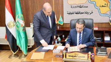 محافظ المنوفية يهنئ أوائل الشهادة الإعدادية تليفونيا محافظ المنوفية يهنئ أوائل الشهادة الإعدادية تليفونيا