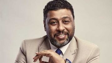 محمد جمعة: لولا أحمد بدير مكنش فرحي هيكمل محمد جمعة: لولا أحمد بدير مكنش فرحي هيكمل