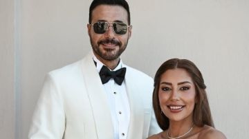 أحمد السعدني يفاجئ جمهوره بإعلان زواجه من ميرنا الهلباوي أحمد السعدني يفاجئ جمهوره بإعلان زواجه من ميرنا الهلباوي
