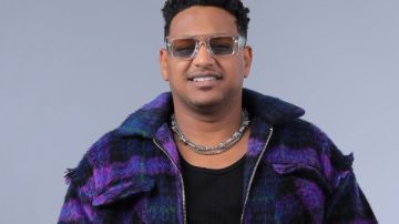إسلام شيندي يتصدر منصة أنغامي بأغنية زومبي إسلام شيندي يتصدر منصة أنغامي بأغنية زومبي