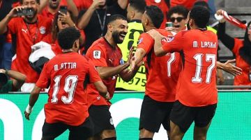 ملخص وأهداف فوز منتخب مصر بثلاثية على نيوزيلندا بكأس العالم ملخص وأهداف فوز منتخب مصر بثلاثية على نيوزيلندا بكأس العالم