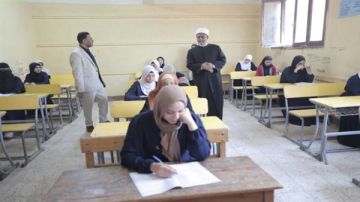 حقيقة تسريب امتحان الأحياء للثانوية الأزهرية 2026 علمي.. شاوميج يثير الجدل حقيقة تسريب امتحان الأحياء للثانوية الأزهرية 2026 علمي.. شاوميج يثير الجدل
