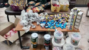 ضبط 940 عبوة مواد غذائية منتهية الصلاحية ولحوم فاسدة في أسيوط ضبط 940 عبوة مواد غذائية منتهية الصلاحية ولحوم فاسدة في أسيوط