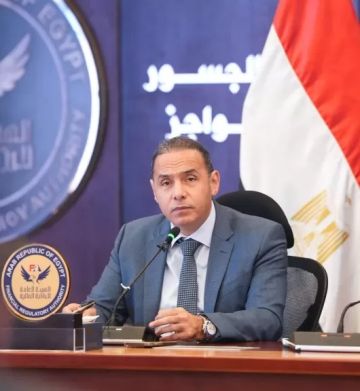 د. إسلام عزام رئيس الهيئة العامة للرقابة المالية يوجه بسرعة صرف التعويضات لأسر ضحايا ومصابي حادث دائري السلام