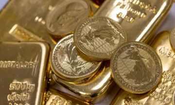 الذهب يرتفع طفيفا مع تراجع أسعار النفط الذهب يرتفع طفيفا مع تراجع أسعار النفط
