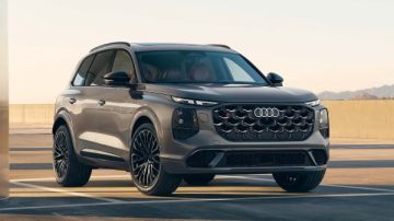 أودي Q7 موديل 2027 تظهر لأول مرة