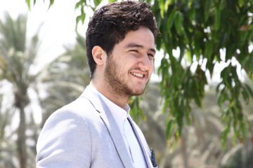 أحمد مالك يكشف قراءاته الصيفية عبر إنستجرام.. والشعر يتصدر اهتماماته أحمد مالك يكشف قراءاته الصيفية عبر إنستجرام.. والشعر يتصدر اهتماماته
