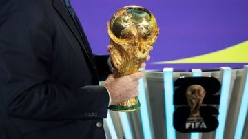 محمد صلاح يقود الفراعنة في كأس العالم 2026.. القائمة الكاملة ومواعيد مباريات منتخب مصر محمد صلاح يقود الفراعنة في كأس العالم 2026.. القائمة الكاملة ومواعيد مباريات منتخب مصر