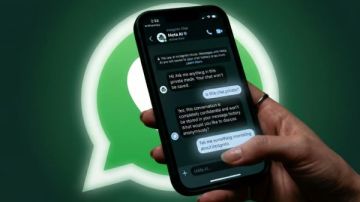 لن يراها أحد داخل محادثاتك.. واتساب يختبر ميزة سرية مع Meta AI لن يراها أحد داخل محادثاتك.. واتساب يختبر ميزة سرية مع Meta AI