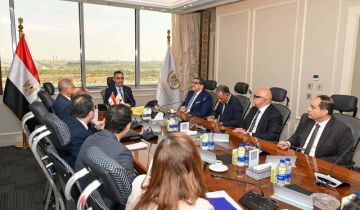 وزير التموين يبحث الآليات التكنولوجية للمشروع القومي كاري أون وزير التموين يبحث الآليات التكنولوجية للمشروع القومي كاري أون