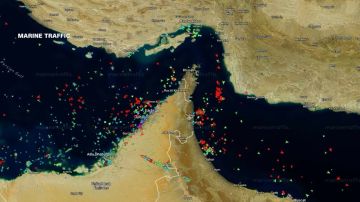 القيادة المركزية الأمريكية: حركة الملاحة في مضيق هرمز ما تزال مستمرة والقوات تراقب الوضع القيادة المركزية الأمريكية: حركة الملاحة في مضيق هرمز ما تزال مستمرة والقوات تراقب الوضع