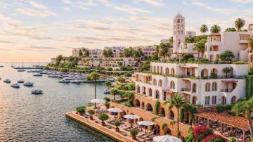 بمبيعات 130 مليارا في 2025.. مجموعة طلعت مصطفى تتربع على عرش الساحل الشمالي منفردة بمبيعات 130 مليارا في 2025.. مجموعة طلعت مصطفى تتربع على عرش الساحل الشمالي منفردة