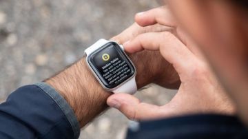 صدمة لمستخدمي Apple Watch.. آبل تحذف هذه الميزة الشهيرة بعد 8 سنوات صدمة لمستخدمي Apple Watch.. آبل تحذف هذه الميزة الشهيرة بعد 8 سنوات