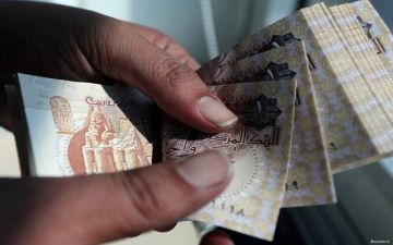 الجنيه المصري يتصدر العملات العالمية أداء أمام الدولار الجنيه المصري يتصدر العملات العالمية أداء أمام الدولار