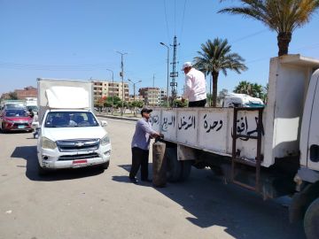 حملة لإزالة الإشغالات في بلبيس وتحقيق السيولة المرورية صور