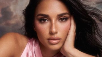 آية سماحة تستعرض جمالها بإطلالة انيقة آية سماحة تستعرض جمالها بإطلالة انيقة