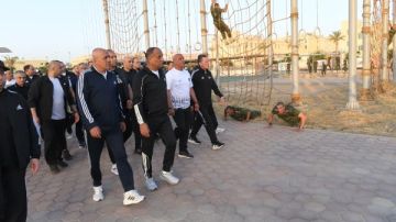 وزير الدفاع وعدد من الوزراء يتفقدون منظومة الإعداد والتأهيل لطلبة الكليات العسكرية والدورات المدنية بالأكاديمية العسكرية المصرية وزير الدفاع وعدد من الوزراء يتفقدون منظومة الإعداد والتأهيل لطلبة الكليات العسكرية والدورات المدنية بالأكاديمية العسكرية المصرية
