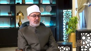 حكم عمل إعلانات للمنتجات دون تجربة.. مفتي الجمهورية يجيب حكم عمل إعلانات للمنتجات دون تجربة.. مفتي الجمهورية يجيب