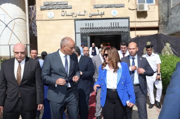 متابعة طبية ودعم رسمي لمسؤولة محلية أصيبت خلال حملة إزالة في كفر الشيخ صور