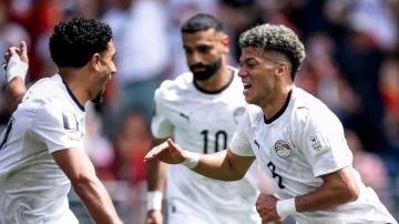مدحت شلبي: منتخب مصر حرم من ركلة جزاء أمام بلجيكا.. حضن المطارات مش فاول