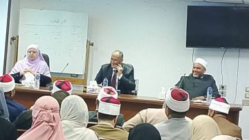 الضغوط النفسية للمرأة وسبل مواجهتها.. ندوة بدمياط الضغوط النفسية للمرأة وسبل مواجهتها.. ندوة بدمياط