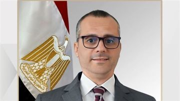 رسميا.. الأهلي يعين عصام سراج رئيسا لقطاع التعاقدات رسميا.. الأهلي يعين عصام سراج رئيسا لقطاع التعاقدات