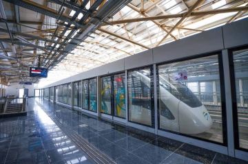 كيف تصل إلى مونوريل شرق النيل؟.. محطات التبادل مع المترو وBRT وLRT إنفوجراف