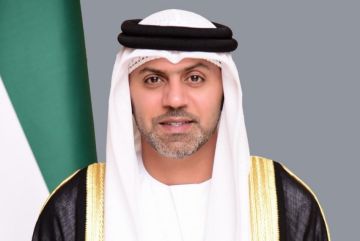 سفير الإمارات بالقاهرة يهنئ مصر بالفوز المستحق في كأس العالم: أداء رائع عكس عزيمة الفراعنة سفير الإمارات بالقاهرة يهنئ مصر بالفوز المستحق في كأس العالم: أداء رائع عكس عزيمة الفراعنة