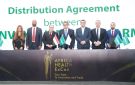 وزير الصحة يشهد توقيع 3 اتفاقيات استراتيجية لنقل التكنولوجيا وتوطين صناعة اللقاحات في مصر صور