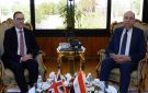 الطيران المدني يرحب بتوسيع نطاق الشراكات مع المؤسسات والشركات البريطانية شاهد
