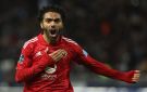 الأهلي يجدد التعاقد مع حسين الشحات لمدة موسمين - eg