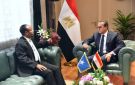 وزير الصحة يبحث مع نظيره الصومالي تعزيز التعاون الثنائي وتبادل الخبرات في المجالات الصحية