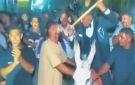 عريس يظهر على حمار خلال زفة زفافه يثير الجدل في قنا