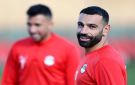 طلب خاص من لاعب أمريكي إلى محمد صلاح.. والنجم المصري يستجيب - eg