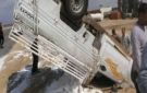 انقلاب سيارة نقل بمقطورة بطريق سوهاج البحر الأحمر.. وتدخل سريع لتأمين الحركة المرورية دون إصابات