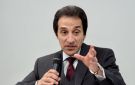 سفير مصر في إيطاليا يبحث مع رئيس لجنة الدفاع بمجلس الشيوخ الإيطالي الأوضاع الأمنية بالمنطقة