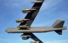 أنباء عن مقتل 8 أشخاص وتحطم قاذفة أمريكية من طراز B-52 في كاليفورنيا