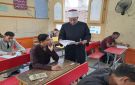 رئيس قطاع المعاهد الأزهرية يتابع امتحان الكيمياء بقنا.. ويؤكد الانضباط وتكافؤ الفرص داخل اللجان صور